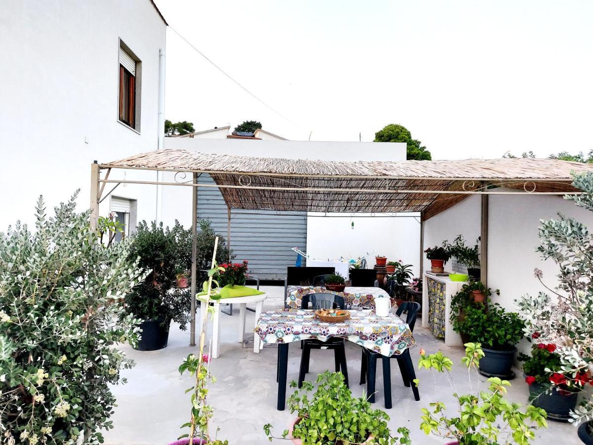 Sole E Fiori Di Sicilia Apartment Valderice Exterior photo